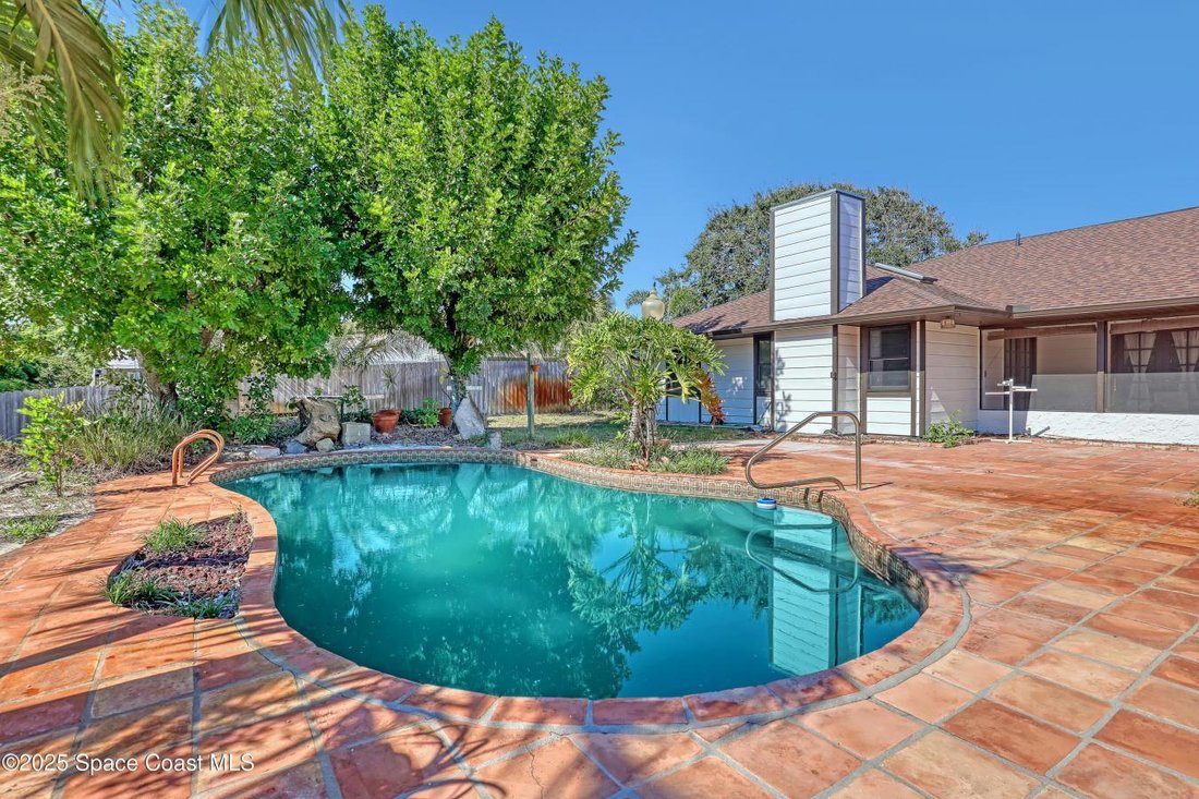 House in Indialantic, Florida, United States 2 - 16700904