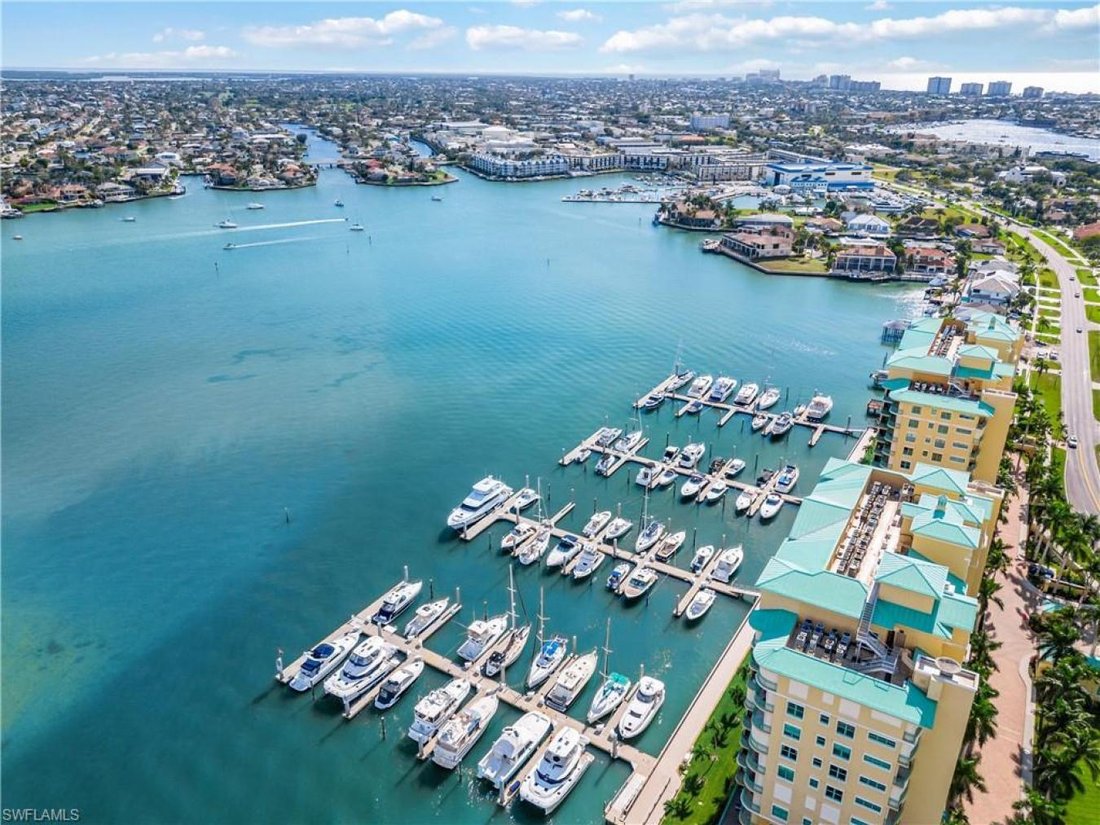 Marco Island, Florida, United States 5 - 16700909