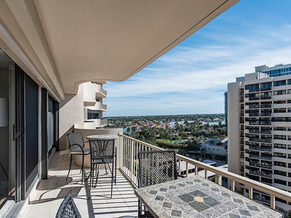 Condo in Naples, Florida, United States 3 - 16693326