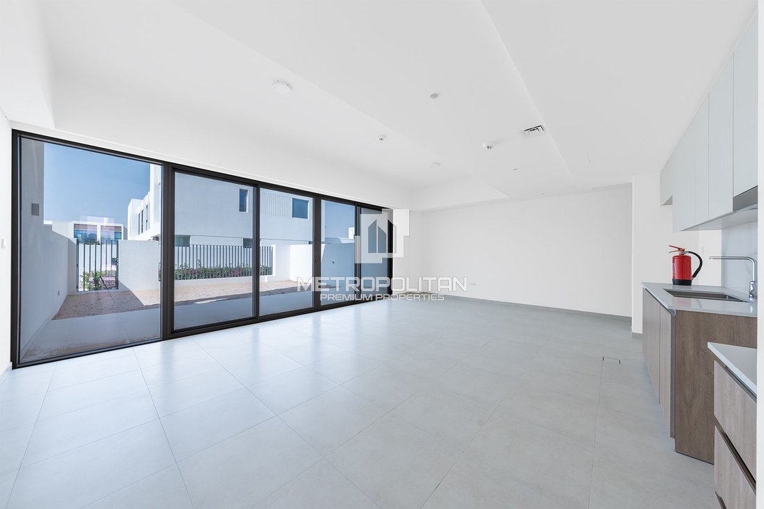 Townhouse in Al Wasl, Dubai, United Arab Emirates 1 - 16701086