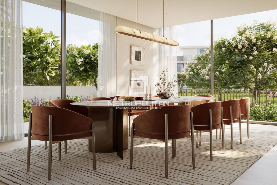 Villa in Dubai, United Arab Emirates 4 - 16701085