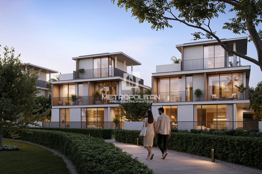 Villa in Dubai, United Arab Emirates 2 - 16701085