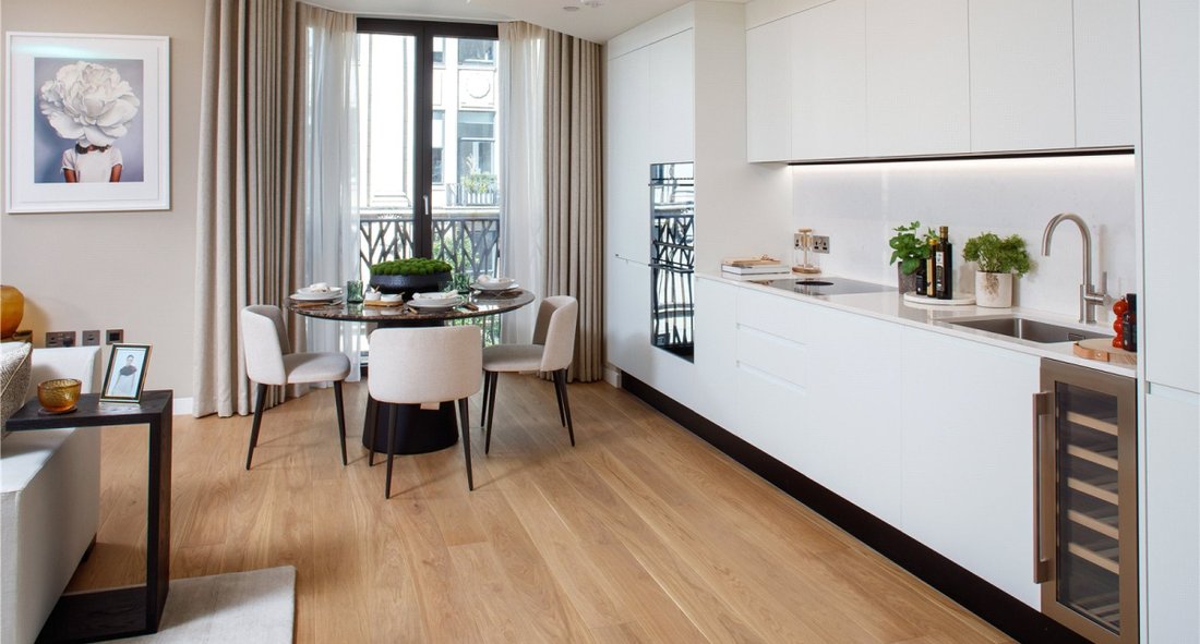 Apartment in Fitzrovia, Camden, England 3 - 16702071