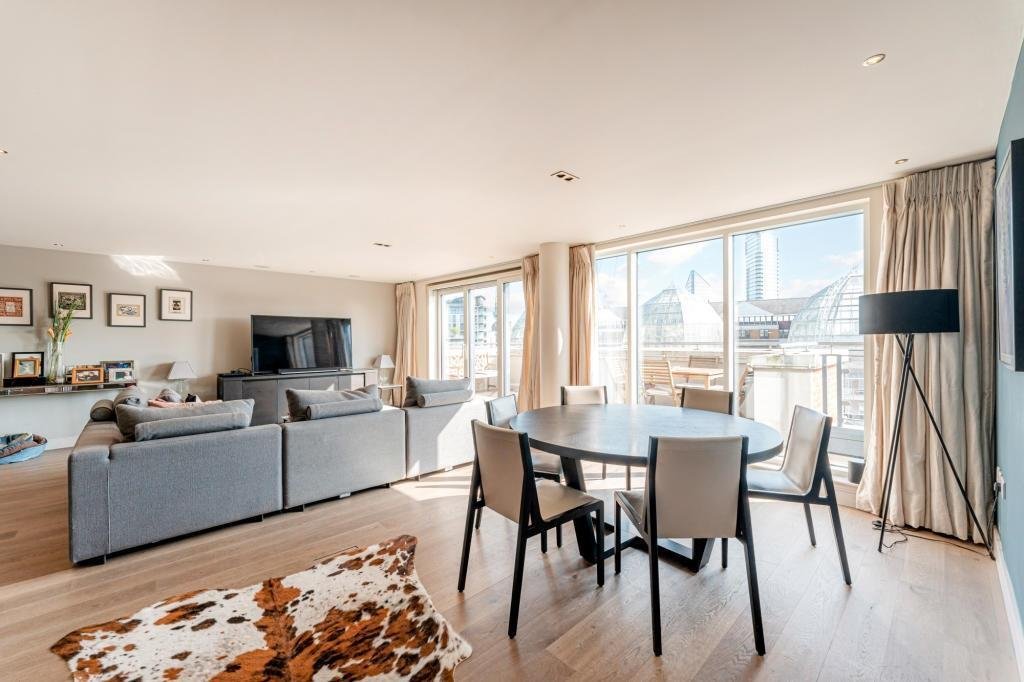Apartment in Chelsea Harbour, England 1 - 16702171
