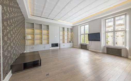 Apartment in Knightsbridge, Kensington And Chelsea, England 1