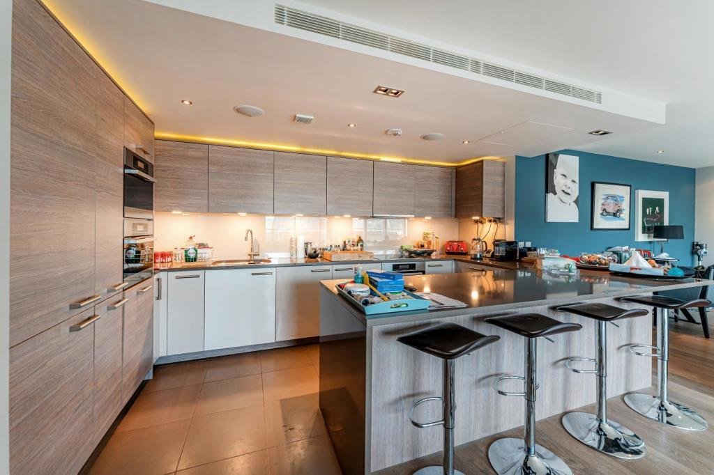 Apartment in Chelsea Harbour, England 3 - 16702171