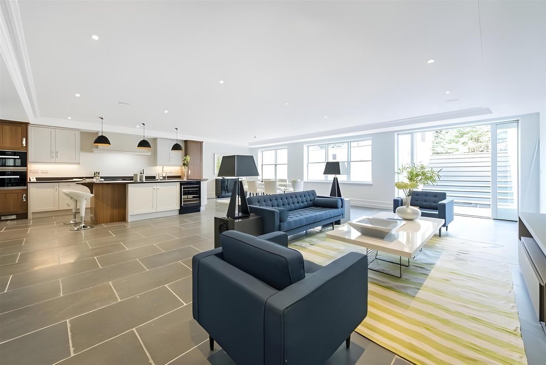 House in Roehampton, Wandsworth (Greater London), England 4 - 16702139