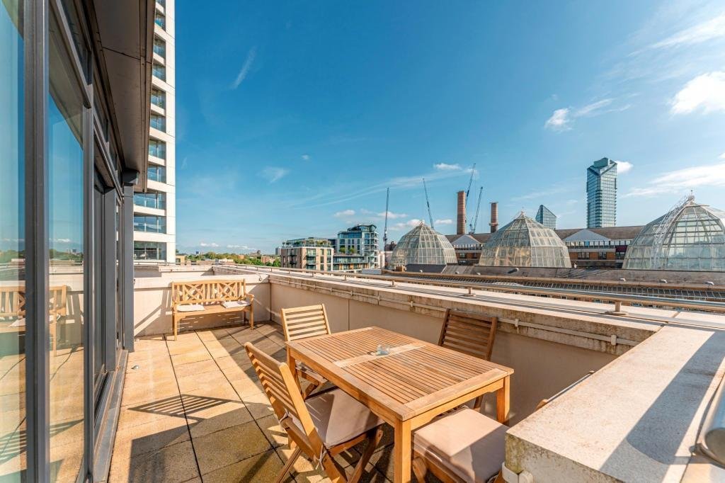 Apartment in Chelsea Harbour, England 5 - 16702171