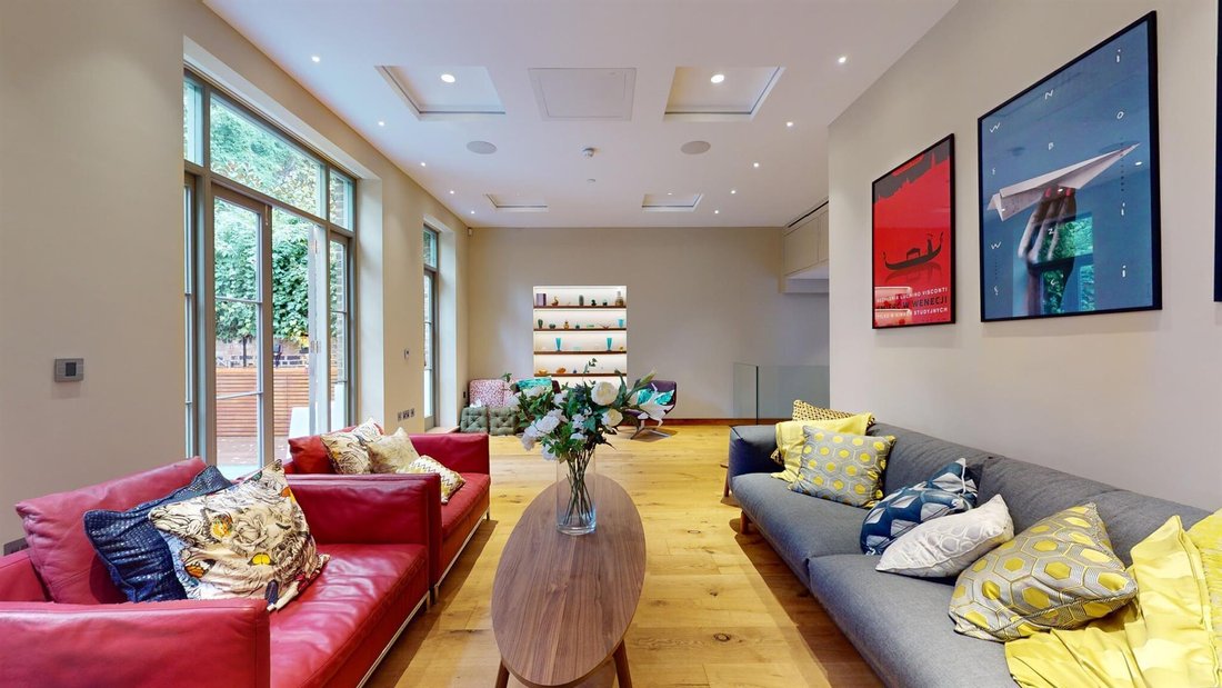 Apartment in Knightsbridge, Kensington And Chelsea, England 2 - 16702074