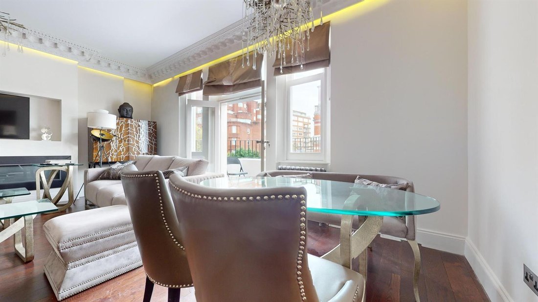 Apartment in Campden Hill, Kensington And Chelsea, England 4 - 16702118