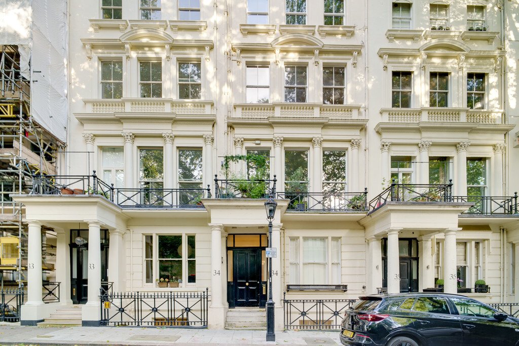 Apartment in Knightsbridge, Kensington And Chelsea, England 1 - 16702232
