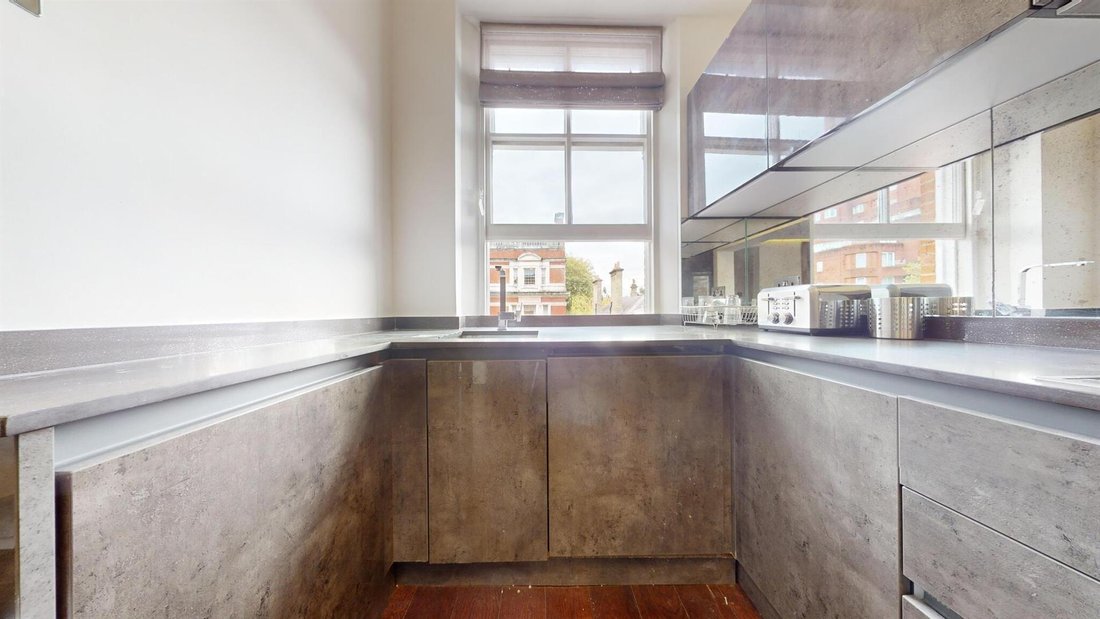 Apartment in Campden Hill, Kensington And Chelsea, England 5 - 16702118