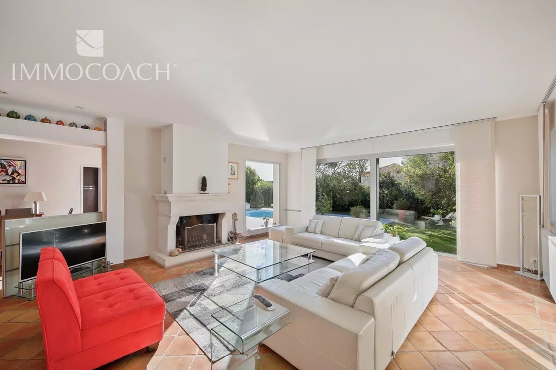 House in Centre Ville, Carqueiranne, France 2 - 16702165