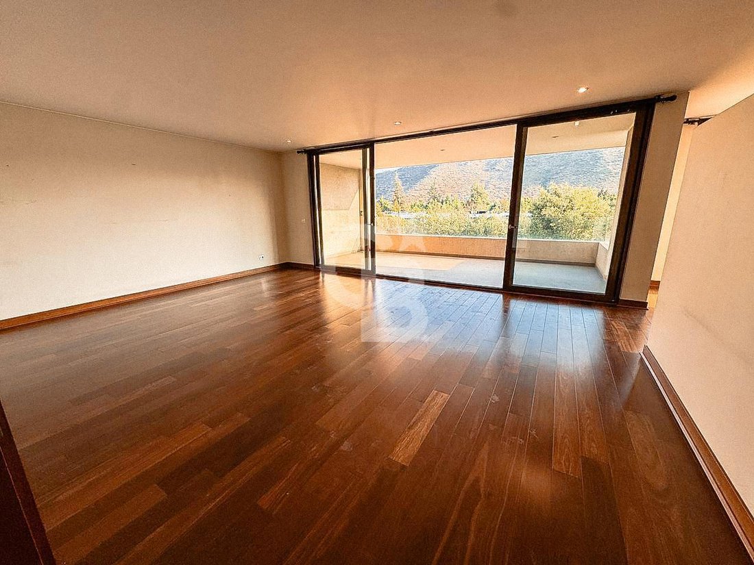 Apartment in Lo Barnechea, Santiago Metropolitan Region, Chile 5 - 16701917