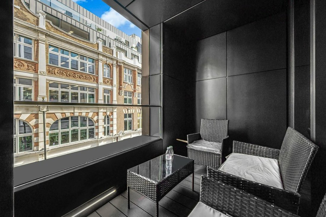 Apartment in Soho, England 5 - 16702110