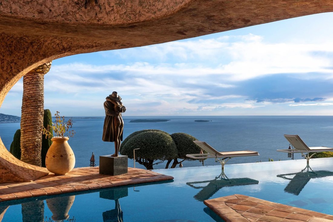 Villa in Théoule-sur-Mer, Provence-Alpes-Côte d'Azur, France 3 - 16702126