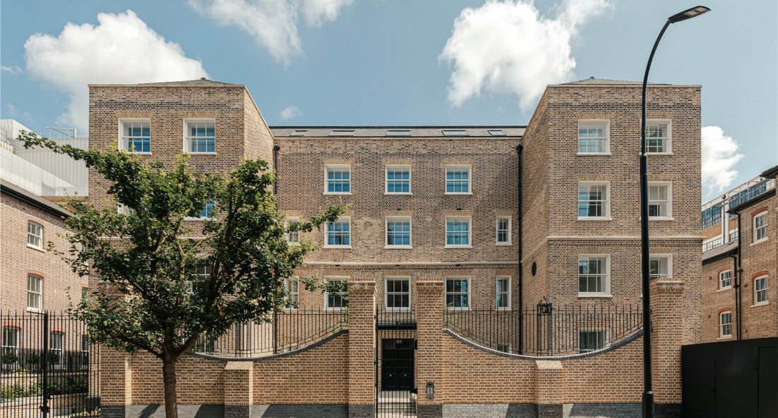 Apartment in Charing Cross, Westminster, England 2 - 16702106
