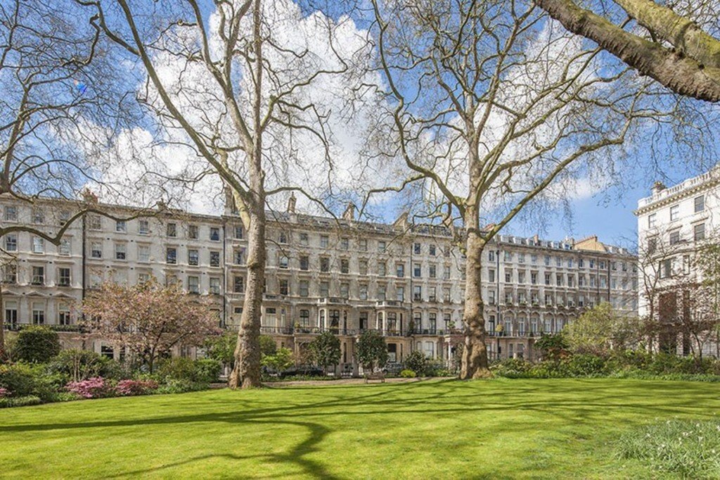 Apartment in Knightsbridge, Kensington And Chelsea, England 2 - 16702152