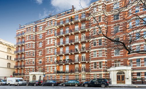Townhouse in Ebury, Westminster, England 1