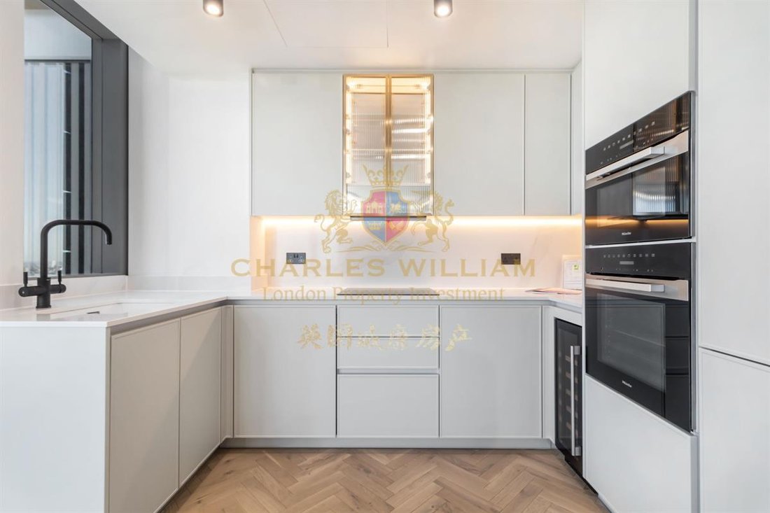 Apartment in EC1, Islington, England 5 - 16702087