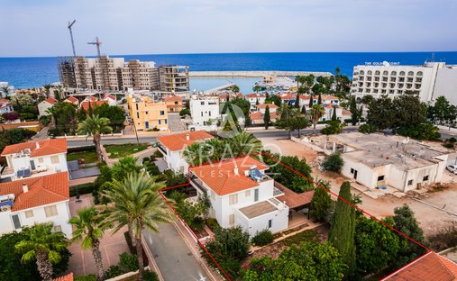 Villa in Paralimni, Famagusta, Cyprus 1