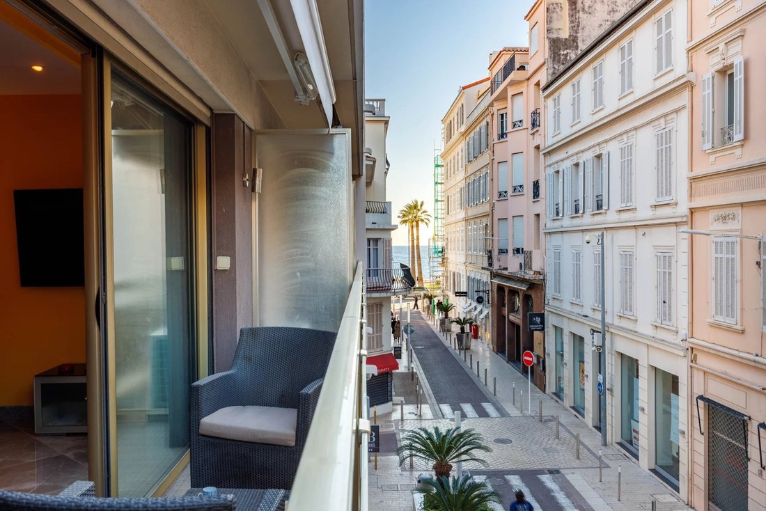 Apartment in Cannes, Provence-Alpes-Côte d'Azur, France 1 - 16701923
