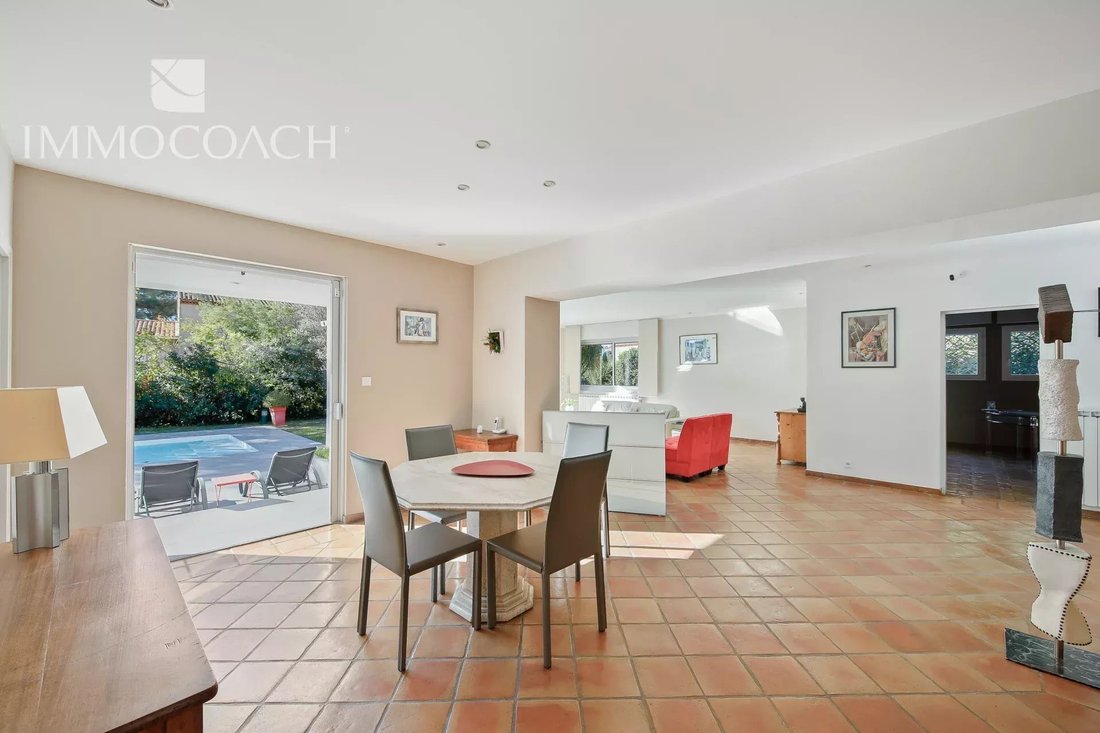 House in Centre Ville, Carqueiranne, France 4 - 16702165