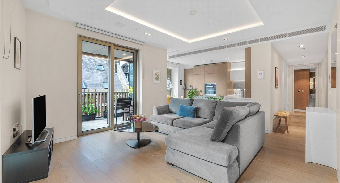 Apartment in Fitzrovia, Camden, England 1 - 16702090