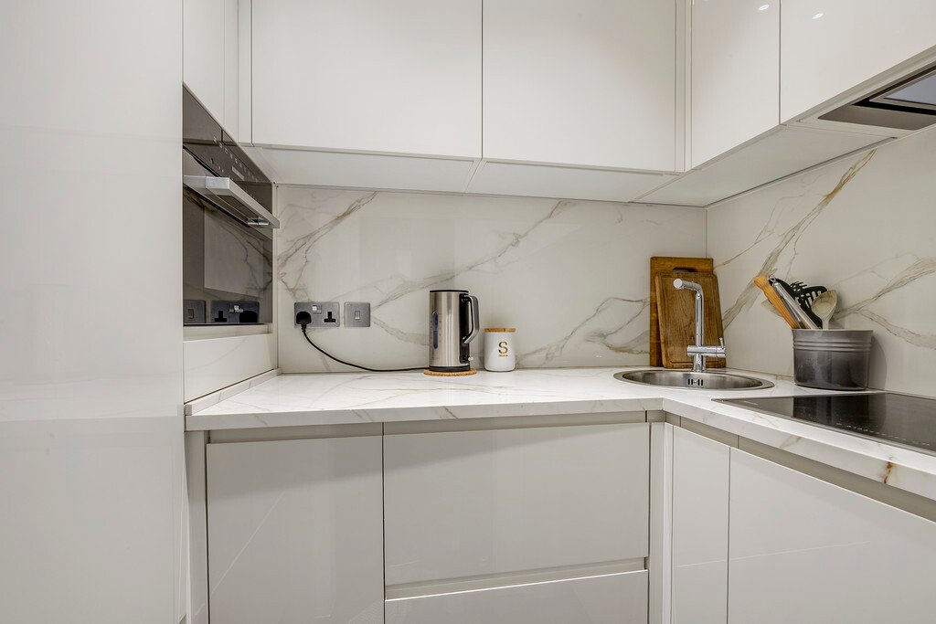 Apartment in Knightsbridge, Kensington And Chelsea, England 3 - 16702257