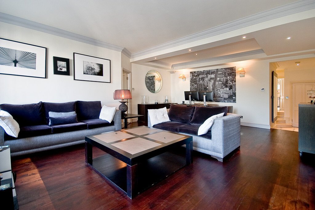 Apartment in Knightsbridge, Kensington And Chelsea, England 1 - 16702152