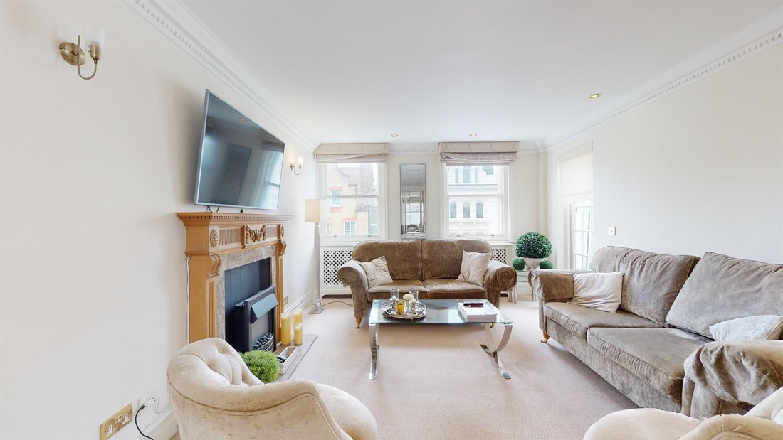 Apartment in Brompton, Kensington And Chelsea, England 5 - 16701951