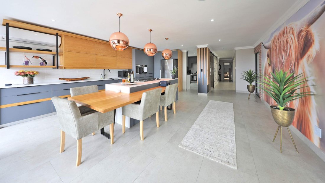 House in Glenlily, Cape Town, South Africa 3 - 16702487