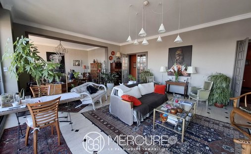 Beautiful Aristocratic Chateau For Sale Near Limoges