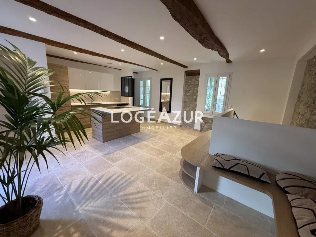Apartment in Place de Gaulle, Antibes, France 2 - 16277612