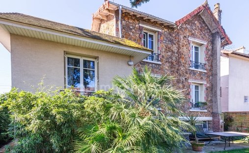 House in Les Trembleaux, Sartrouville, France 1