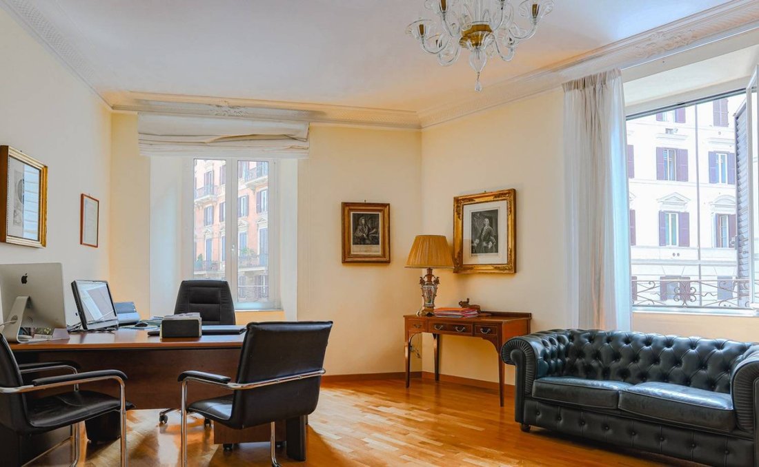 Apartment in Prati, Rome, Italy 2 - 16702312