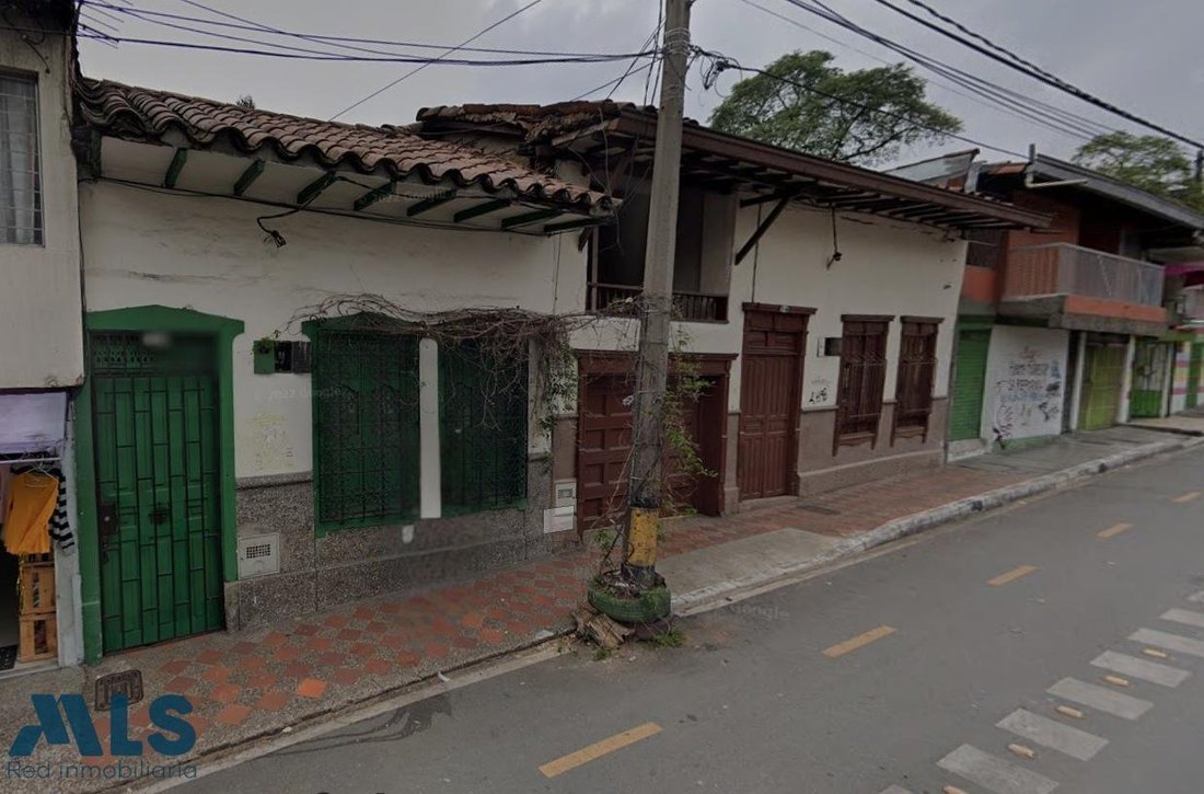 House in Medellín, Antioquia, Colombia 1 - 16702574