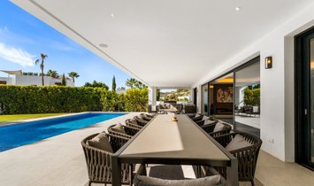 Villa in Nueva Andalucia, Marbella, Spain 1