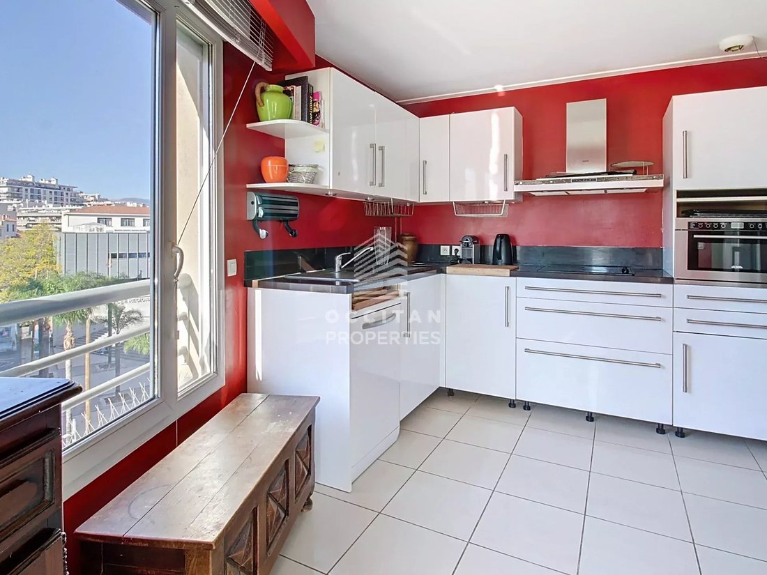 Apartment in Saint Nicolas, Cannes, France 4 - 16702506