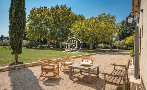 Villa in Saint-Rémy-de-Provence, Provence-Alpes-Côte d'Azur, France 1