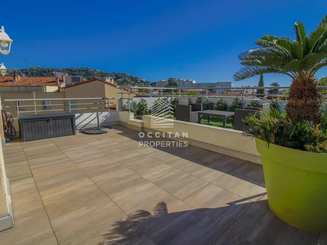 Apartment in Saint Nicolas, Cannes, France 1 - 16702506