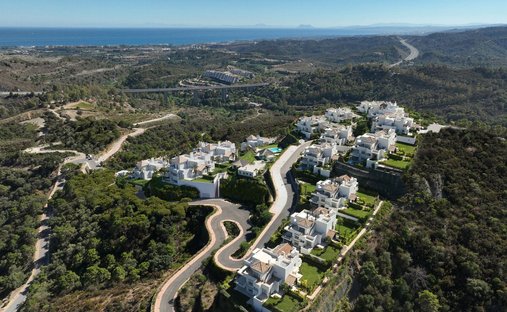 Apartment in Benahavis, Andalusia, Spain 1