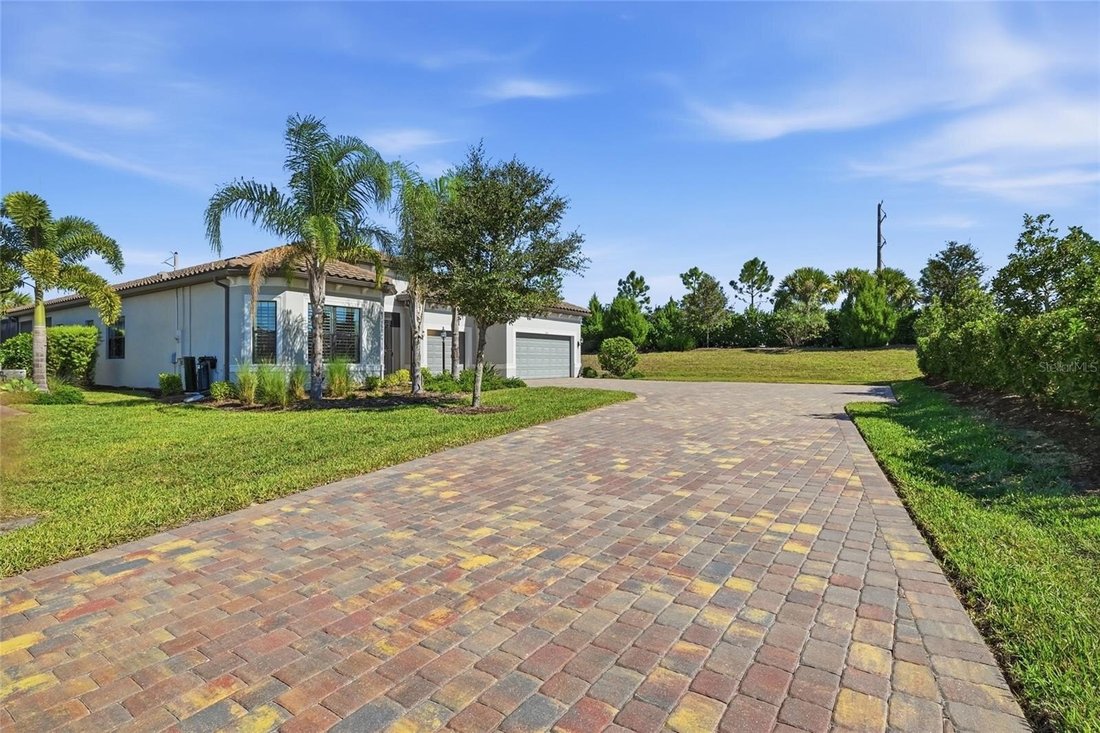 House in Bradenton, Florida, United States 5 - 16703271