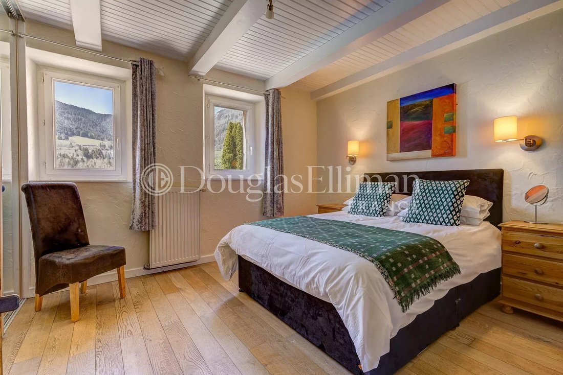 Chalet in Le Biot, Auvergne-Rhône-Alpes, France 3 - 15584771