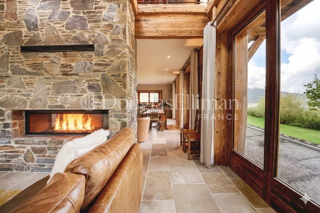 Chalet in Les Houches, Auvergne-Rhône-Alpes, France 3 - 16170726