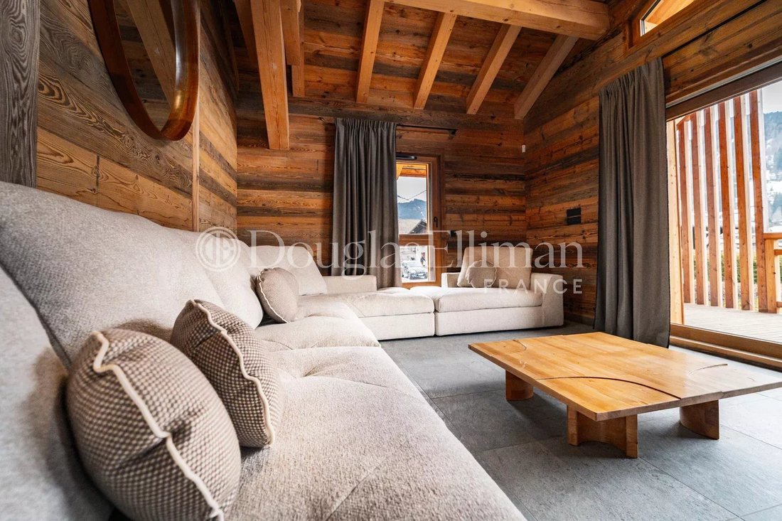 Chalet in Morzine, Auvergne-Rhône-Alpes, France 4 - 16460809
