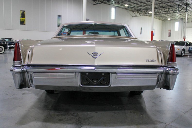 Coupe in Plainfield, United States 5 - 16703502
