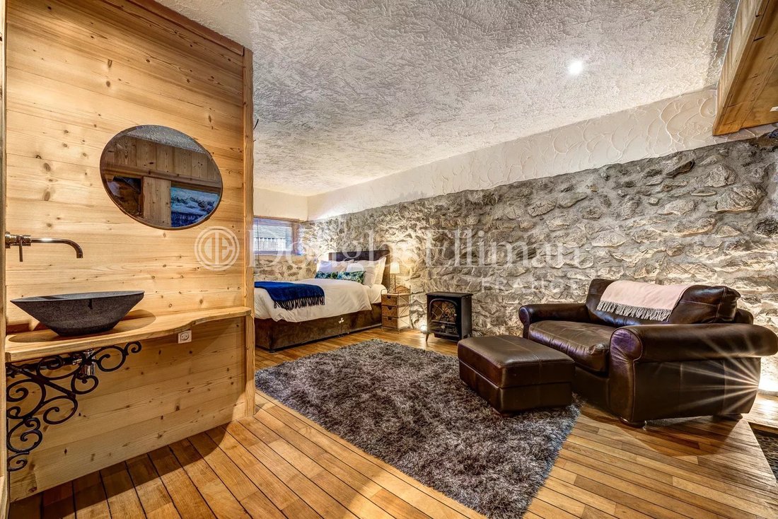 Chalet in Le Biot, Auvergne-Rhône-Alpes, France 4 - 15584771