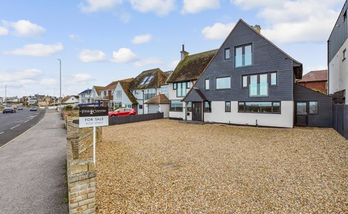 House in Westgate-on-Sea, England 1
