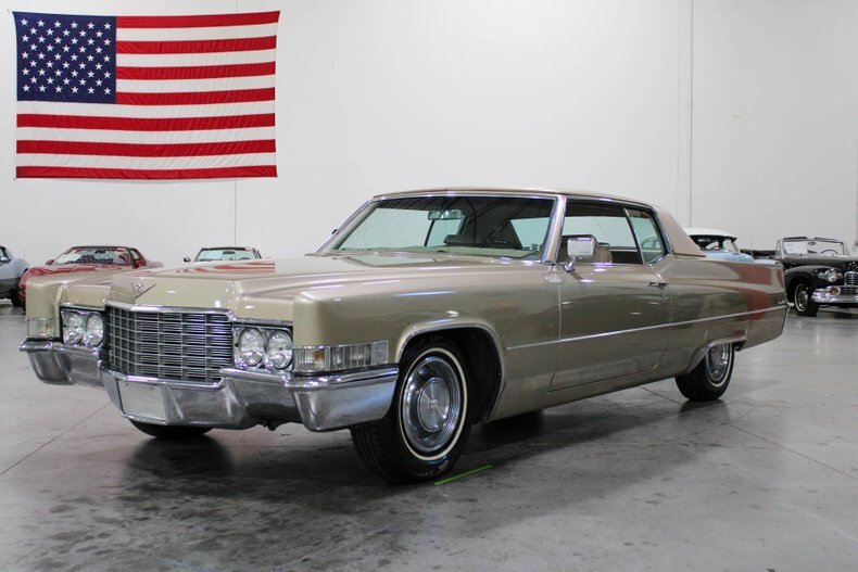 Coupe in Plainfield, United States 1 - 16703502